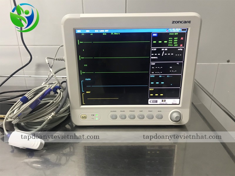 Ảnh thực tế monitor bệnh nhân Zoncare PM-7000D