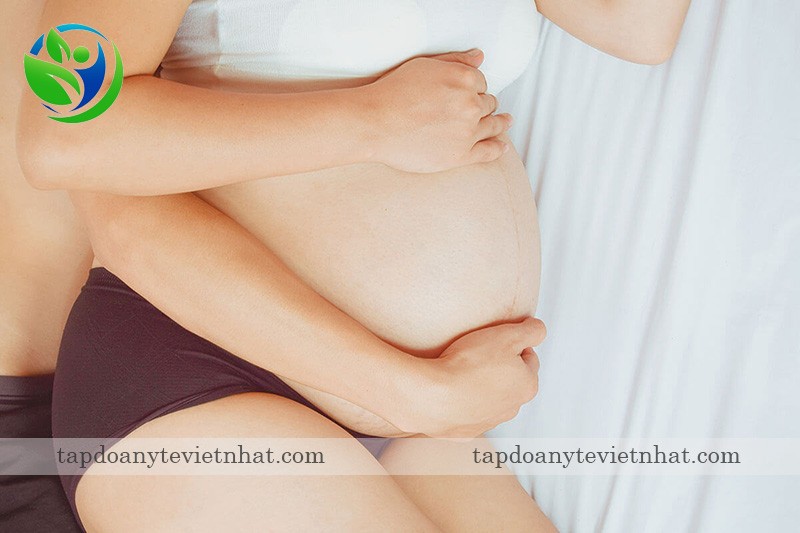  Quan hệ khi mang thai 4 tuần liệu có nên?