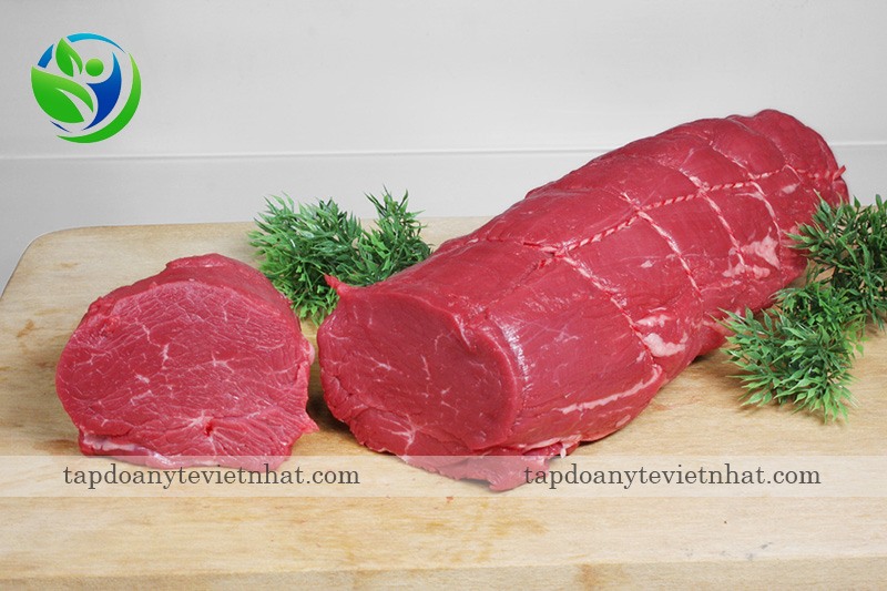 Thịt bò nạc dồi dào chất sắt rất có lợi cho sức khỏe mẹ sau sinh