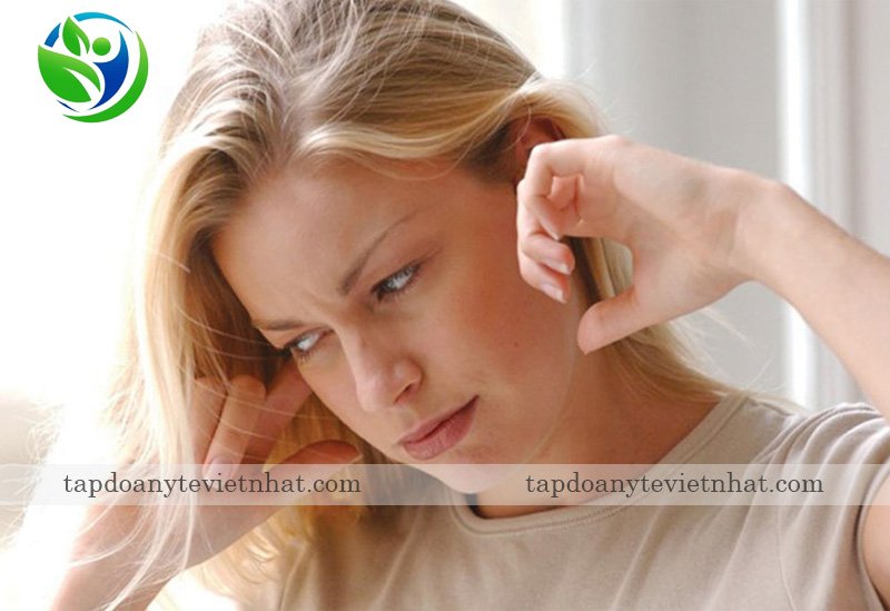 Viêm tắc vòi nhĩ gây ra triệu chứng ù tai